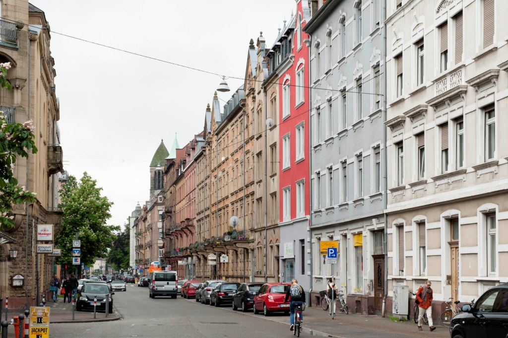 Straßenschlucht