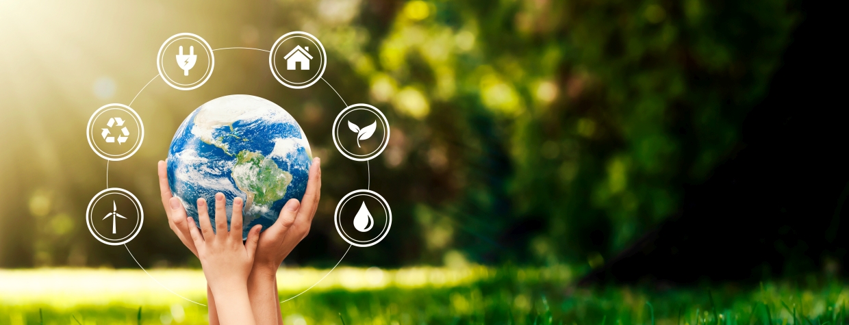 Proxima Studio - stock.adobe.com Hands raised to Earth. Environment protection